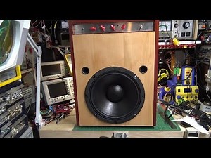 Building a Bass Guitar Amplifier - Part 4 - Cabinet and Demo