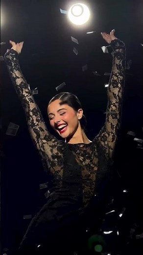 Reece Weaver is Roxie Hart in CHICAGO