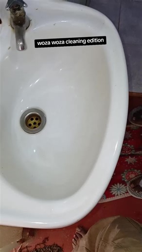 Rusty sink? Don’t replace it — restore it! 🧼✨ Most sinks develop rust holes and dark stains due to water minerals, soap residue, and long-term moisture exposure. In this video, I show you how to remove rust stains and revive a metal sink back to a clean, usable state — no stress, no expensive replacements. A clean sink = a healthy kitchen 💯 📞 Call or WhatsApp 0758 804 676 to get the solution 🚚 Fast delivery available 💧 Perfect for kitchens, bathrooms & metal surfaces #RustRemoval #SinkClean