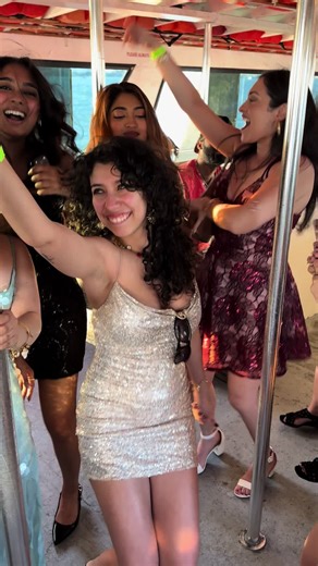 Miami Boat Party: Fun and Dance with Friends