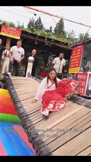 Swing Bridge Challenge: A Fun Game from China