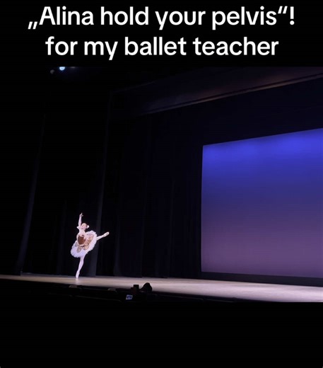 🤞 me and my pelvis 💀