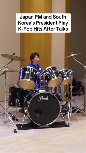 Japan and South Korea Leaders Bond Over K-Pop Hits