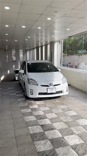 Toyota Prius S Hybrid #startup