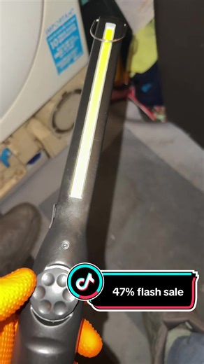 Rechargeable LED magnet light #Flashlight #Torch #Magnetic #Rechargeable #LEDLight