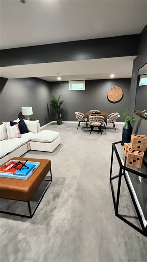 Stunning Basement Bar in Bowie, MD Home