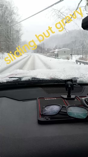just our sliding around in West Virginia weather gotta love it..... #slickroads #westvirginiasnow #mantalhealthawareness #feelingmyself #westvirginia