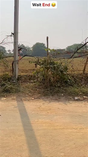 S Shivam on Instagram: "Wait End 😁😂😂🤣😁😂🤣😁😂🤣😁😂😂🤣👑1M 💬 50K 🔰20k 🔂10Klike comment save➡️ share ❤️ Like and💫 Story #long awaited msg.wanted to thank you from bottom of my heart for my wonderful makeup u did for my wedding day..it was so natural.. subtle.. 🥰✅ perfectly synced with lehenga..skin... It was just perfect!! For the engagement as well.. everything just fall in place...the hair.. makeup..want to thank your entire team for making me so beautiful that I only couldn't get o