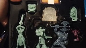 Unboxing video of WIZARDS of MORCAR by Ben Delabane | HeroQuest - Hasbro/Avalon Hill - Fanpage