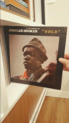 GOLD, a collection of John Lee Hooker’s best Boogies & Blues