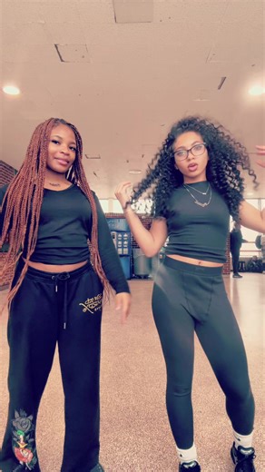 #makemefamous #trending #dance #blowthisup #foryoupage @londyn 🎀 | dancing