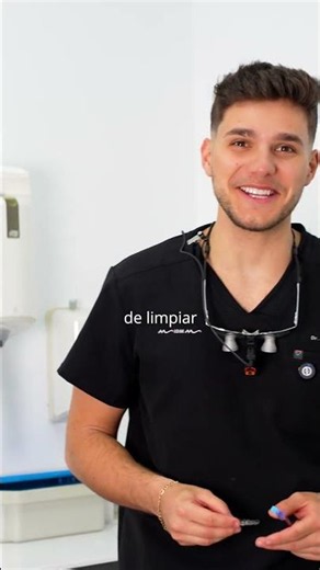 Así DEBES limpiar tus alineadores (y casi nadie lo hace bien)
