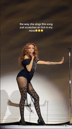 body teaaaa #ravynlenae #sabrinacarpenter #shortandsweettour #viral #losangeles #live