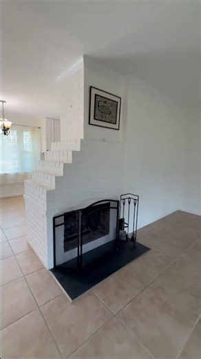 🏡 Don't Let the 2 Bedrooms Fool You! Inside-the-Beltway Gem in Springfield, VA
