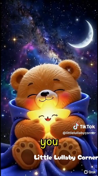Twinkle Twinkle Lullaby for Babies | Flying Teddy and Glowing Star Bedtime Video to Help Little Ones Sleep A sweet teddy bear flies through the night sky with a glowing star, creating a magical Twinkle Twinkle bedtime moment. Soft lullaby music and dreamy nighttime visuals help babies relax, unwind, and drift into peaceful sleep. Perfect for calming nighttime routines and peaceful nights. #babysleep #sleepmusic #lullaby #twinkletwinkle #peacefulnights