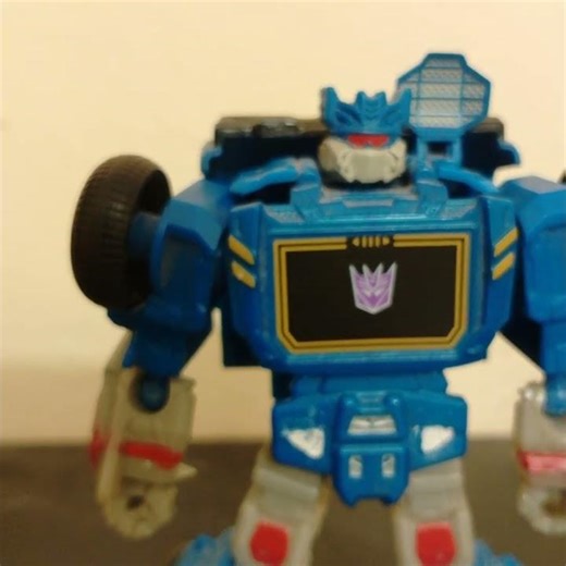 Soundwave "Casi todos sabemos querer" #transformers #nomorepiero #soundwave #josejose #shorts
