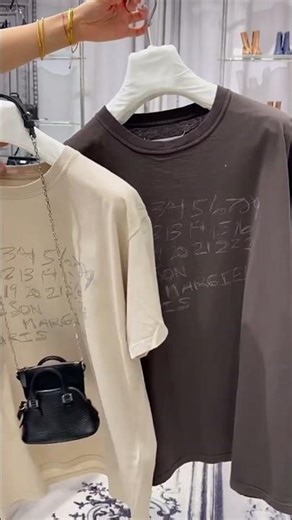 200% Heads Turn! The Viral Artistic Script Tee Every Fashion Lover Needs