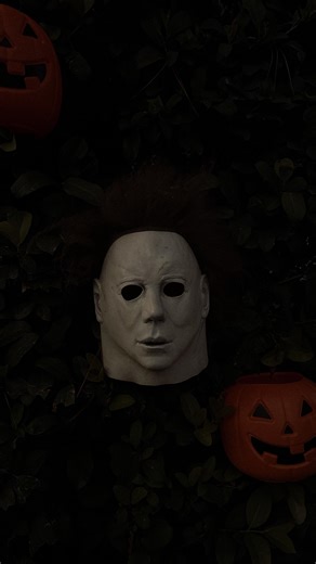 The Ghoulish Mortal on Instagram: "✨🎃🔪 Happy Hallows Eve! Don’t forget to leave out cookies for Michael Myers tonight. Maybe hide your knives too, just incase 🫡. How are you celebrating Hallows Eve?🔪🎃✨ • • • • • • • • • • #pumpkinpatch #pumpkin #pumpkins #fall #cozy #fallvibes #cozyvibes #spookyseason #halloween #cozyaesthetic #octobervibes #halloweenlifestyle #halloween365 #fallaesthetic #halloweecountdown #countdowntohalloween #autumnmood #halloweenlover #halloweentown #halloweenseason #h