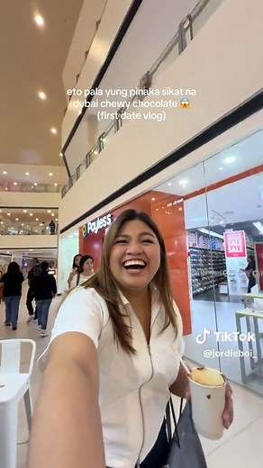 First Date with Dubai Chewy Chocolate: A Delightful Experience