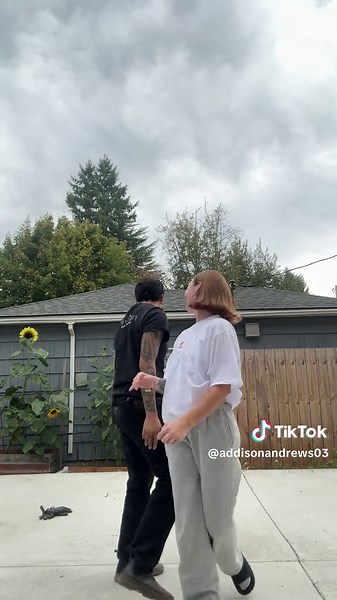 Personal elevator ✅ #fyp #bfchairtrend