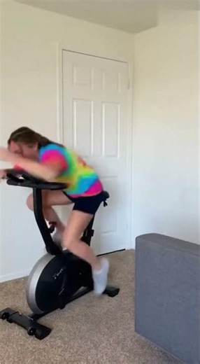 The Funniest Workout Fail You’ll See Today!