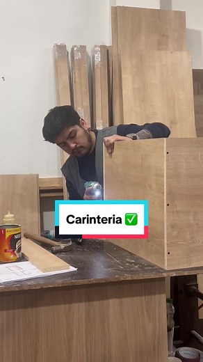 Proceso de Armado de Mueble de Baño en Bogotá