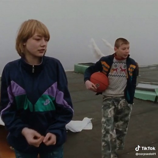 Lilya 4 Ever - Depressed Russian Teen in 2002