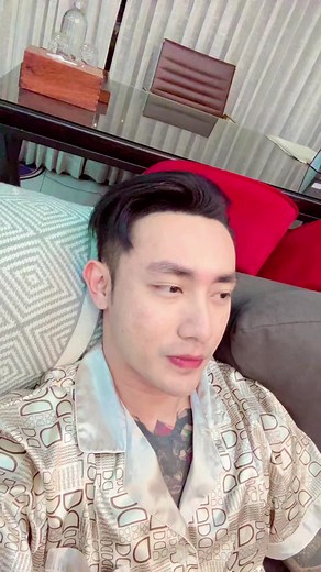 Шедевр от Tyron: Yoon Thiri Myat Edit