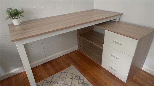 Watch Check Out This Functional AND Aesthetic Computer Desk! on Amazon Live