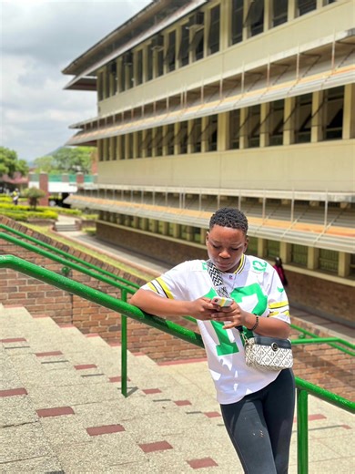 Iyi song ikunakidza kudarika sadza ❤️✊ @Nashie Zim 🇿🇼🇨🇦