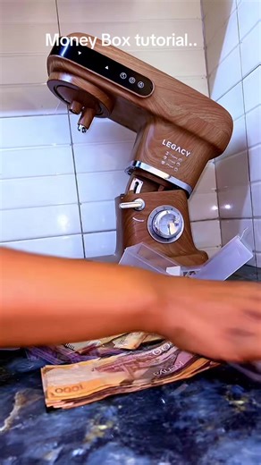 Creative Money Box Cake Ideas for Special Occasions