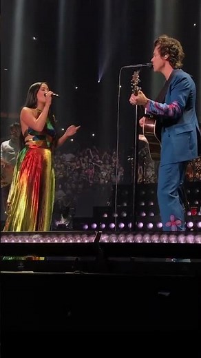 One Direction: Harry singing Still the One🥺Subscribe for daily 1D videos! #onedirection #harrystyles