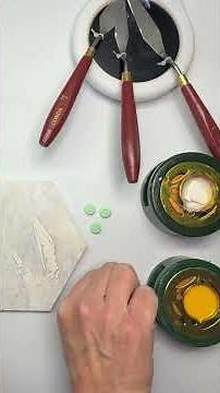 Two Tone wax seal tutorial… pour and scrape #waxsealstamps #waxseal #tutorial #papercraft #diy