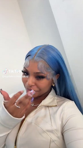 🥶 | icy blue wig
