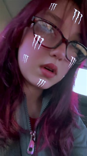 Miranda the Dino rawr 🦖 (@miranda.the.dino6)’s videos with original sound - ♡ 🇱 🇦 🇩 🇾 ♡