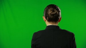 clip-7609852-woman-knocking-on-green-screen-hd