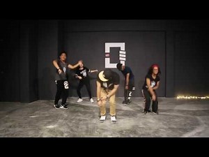 UNE | Choreography by Efal | Mark Morrison - Return Of The Mack