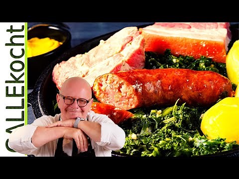Grünkohl mit Kassler, Kohlwurst und Bauch zubereiten - Omas Rezept