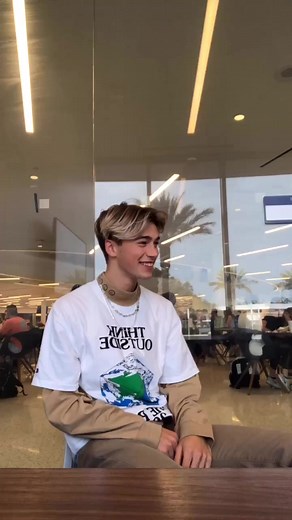 Dealing with Eboy Label: Day 6 Vlog