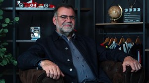 Ricardo Baeza-Yates, experto en IA responsable: "Es muy difícil no creer en la IA el 100% del tiempo cuando el 99% está correcto, pero ese 1% puede provocar errores gravísimos"
