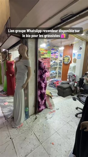 Lien groupe WhatsApp revendeur disponible sur le bio pour les grossistes 🛍️ #creatorsearchinsights #fyppppppppppppppppppppppp #malitiktok🇲🇱 #vetement #visibilité
