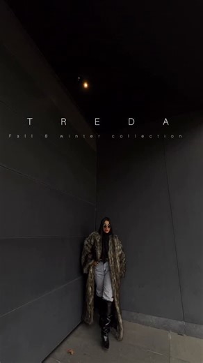 Treda | Darya Abyar | ‎// پالتو روسی گرگی خیلیییییی خفن و حجیم 🐺✨Limited // Fall & Winter Collection of Treda : مشخصات محصول : ________ اورکت/پالتو Code : F 39...‎ | Instagram