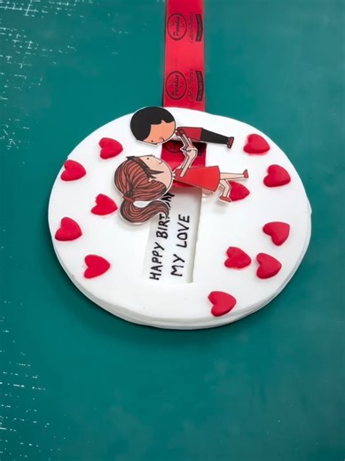 How to make fondant couple cake topper idea’s #viral #trending #couplecake #shorts #video