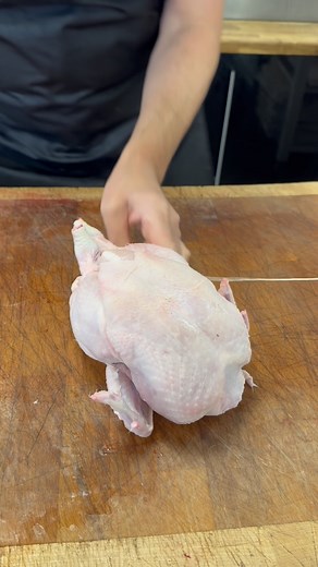 How to tie a chicken ready for cooking! 🪢 #butcher #butchery #qualitymeats #skills #sunningdale #ascot #berkshire #surrey | Lewis of Sunningdale