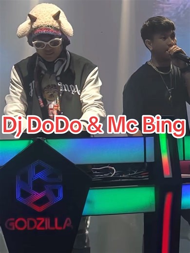 แพ้เสียงในหมวก🤩Dj DoDo & Mc Bing🇱🇦#ผับก็อตซิลล่า🇱🇦 #ຜັບກ໋ອດຊີລ້າ #ผับลาว #ผับที่ลาว #จองโต๊ะผับGodzilla🇱🇦LINE🇱🇦humlao89