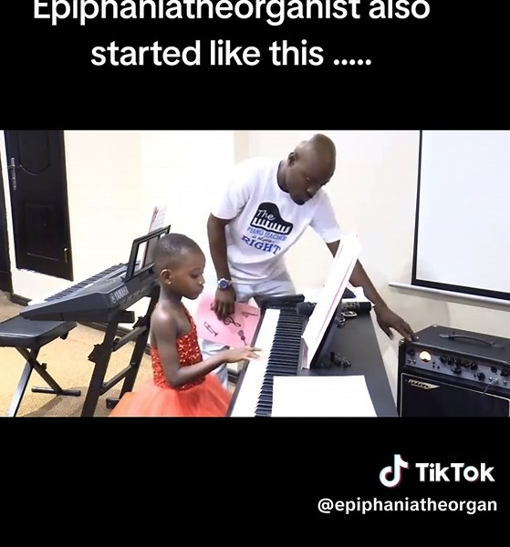 Beginner Pianist Tips for Aspiring Musicians