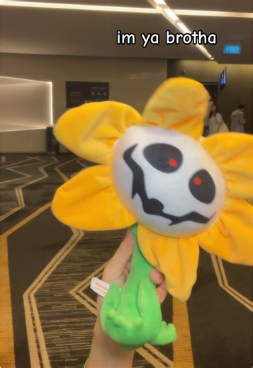Undertale Cosplay Dance: Chara and Flowey