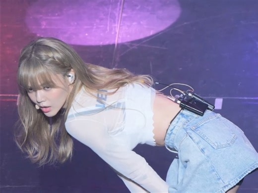 AOA 智珉jimin 一个特别视角的短裙focus