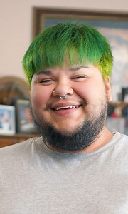 I'm A Woman With A Beard - And I Feel Amazing 🙌🏻 | Shake My Beauty