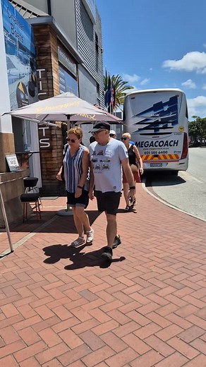 Welcome to all the visitors to Knysna Waterfront enjoy! #knysnaactivity #knysna #knysnawater #visitknysna | Knysna Waterfront